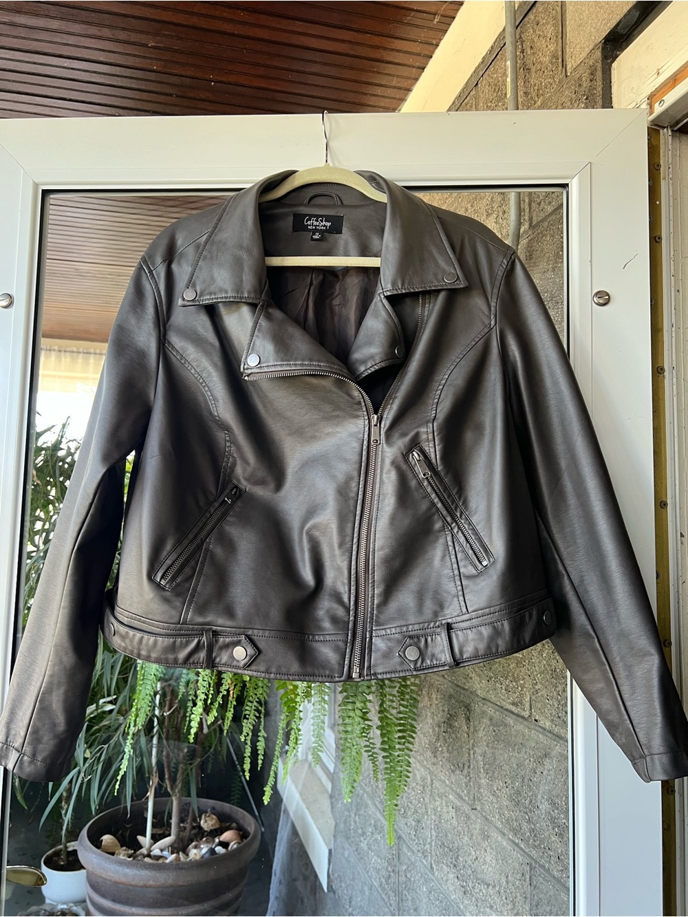 CoffeeShop Women's Gray Faux Leather Moto Jacket